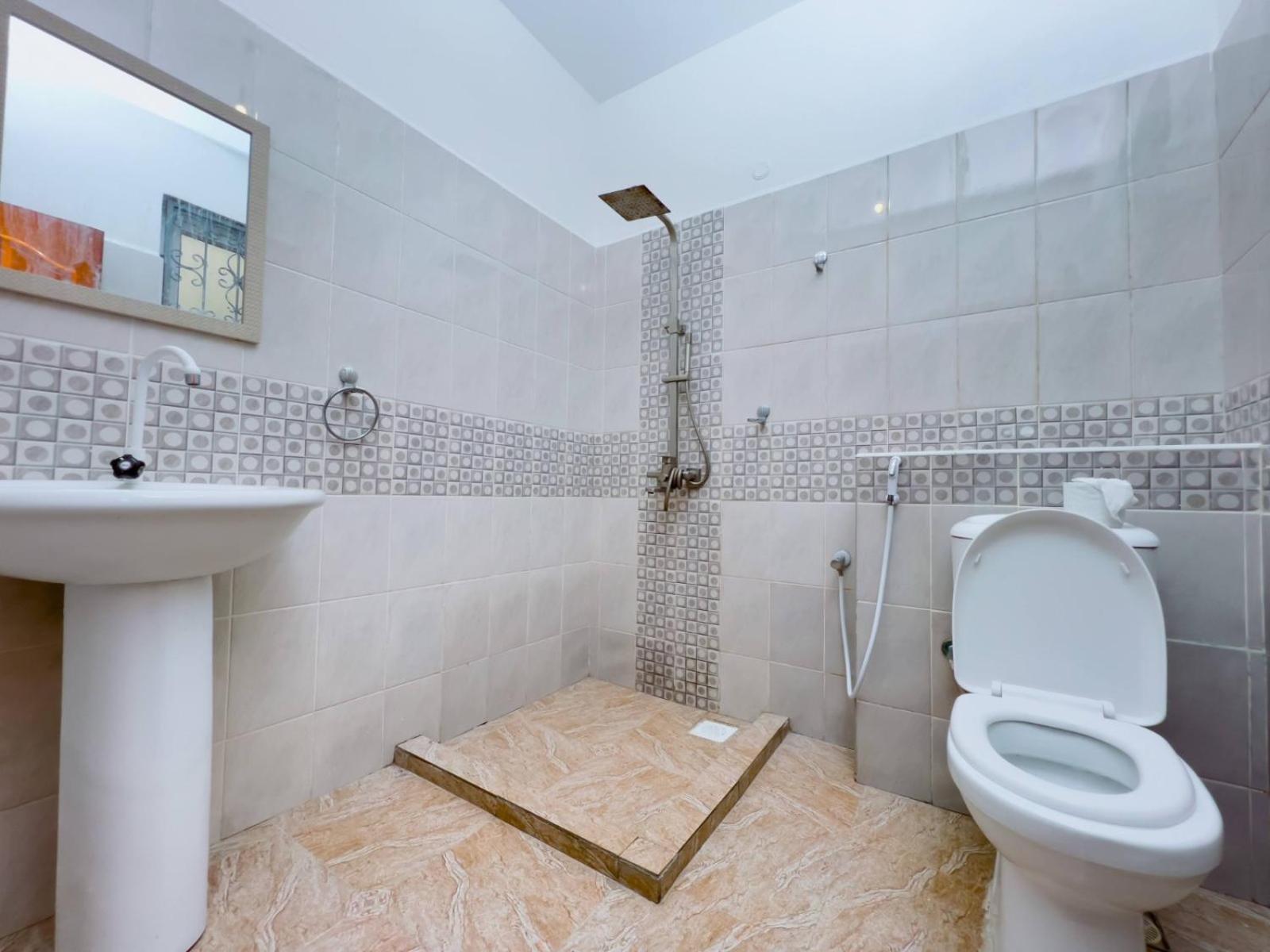 Ln Nyali Private Ensuite With Swimming Pool * Mombasa